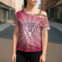 USA Christmas Cross Shoulder Shirt with Bald Eagle Seal Pink Starburst Pattern and Festive Holiday Icons - Wonder Print Shop
