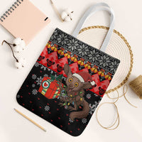 Madagascar Christmas Tote Bag with Aye Aye Lemur Santa Hat Holiday Lights and Gift Box Pattern - Wonder Print Shop