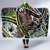 Aboriginal Lizzard Pattern Dot Art Hooded Blanket