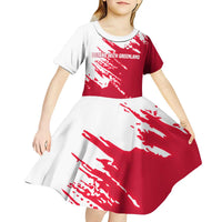 I Stand With Greenland Polar Bear Kid Short Sleeve Dress with Splattered Flag Pattern