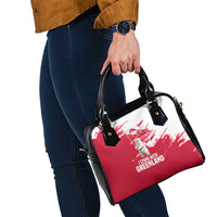 I Stand With Greenland Polar Bear Shoulder Handbag with Splattered Flag Pattern