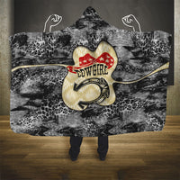 Black Cowgirl Lasso Horseshoe Hooded Blanket Vintage Retro Leopard Animal