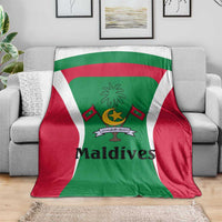 Maldives National Flag and Emblem Blanket with Green Red White Colorblock Design
