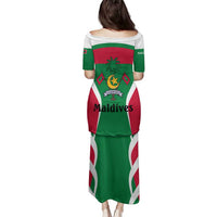 Maldives National Flag and Emblem Family Matching Puletasi and Hawaiian Shirt with Green Red White Colorblock Design