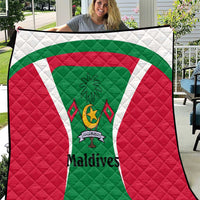 Maldives National Flag and Emblem Quilt with Green Red White Colorblock Design