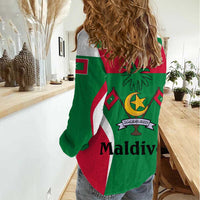 Maldives National Flag and Emblem Women Casual Shirt with Green Red White Colorblock Design