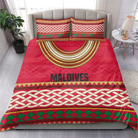 Maldives Tribal Heritage Red Bedding Set with Cultural Geometric Pattern and Island Flag Print