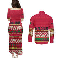 Maldives Tribal Heritage Red Couples Matching Puletasi and Long Sleeve Button Shirt with Cultural Geometric Pattern and Island Flag Print