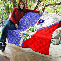 Belize Coat of Arms Quilt with Palm Pattern and Split Red Blue Design