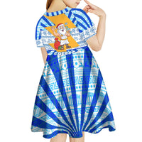 Greece Christmas Kid Short Sleeve Dress with Zeus Santa Greek Flag Lightning Bolt Gift Bag and Blue Yellow Pattern Design - Wonder Print Shop