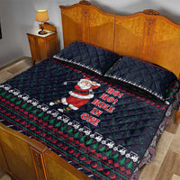 Santa Hole in One Christmas Quilt Bed Set with Golf Clubs and Festive Pattern - Wonder Print Shop