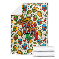 Cinco De Mayo Blanket Lucha Libre Wrestler - Pop Art Comic Style Mexican Fiesta Taco