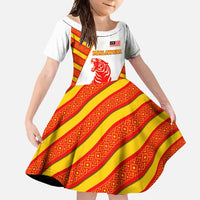 Malaysia National Crest Family Matching Off Shoulder Maxi Dress and Hawaiian Shirt with Red Tiger and Traditional Batik Yellow White