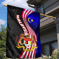 Malaysia Coat of Arms Garden Flag with National Flag and Black Batik Pattern