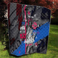4th of July Graffiti Quilt with Statue of Liberty and American Independence Street Art Design - Wonder Print Shop