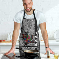 Indigenous Regions of Panama Guna de Madungandí Apron with Colorful Turtle and Black White Geometric Pattern - Wonder Print Shop