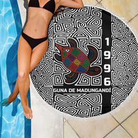Indigenous Regions of Panama Guna de Madungandí Beach Blanket with Colorful Turtle and Black White Geometric Pattern - Wonder Print Shop