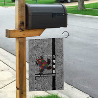 Indigenous Regions of Panama Guna de Madungandí Garden Flag with Colorful Turtle and Black White Geometric Pattern - Wonder Print Shop