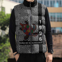 Indigenous Regions of Panama Guna de Madungandí Sleeveless Puffer Jacket with Colorful Turtle and Black White Geometric Pattern - Wonder Print Shop