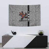 Indigenous Regions of Panama Guna de Madungandí Tapestry with Colorful Turtle and Black White Geometric Pattern - Wonder Print Shop