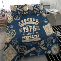 Legend 1976 Vintage Gears and Scrolls Design Bedding Set with Crown Motif in Classic Blue and Beige Retro