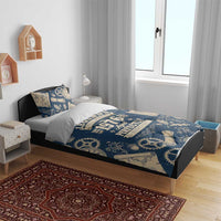 Legend 1976 Vintage Gears and Scrolls Design Bedding Set with Crown Motif in Classic Blue and Beige Retro