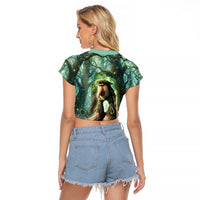 Brr Brr Patapim Raglan Cropped T Shirt Glowing Heart and Magical Tree Roots in Enchanted Woods