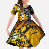 Hip Hop Street Style Family Matching Off The Shoulder Long Sleeve Dress and Hawaiian Shirt Yellow and Black Graffiti and Urban Skull Character Design - Wonder Print Shop