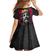 Jesus Graffiti Design Family Matching Short Sleeve Bodycon Dress and Hawaiian Shirt Crowned Portrait and Urban Street Art Style in Red Yellow Black Theme - Wonder Print Shop