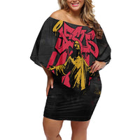 Jesus Graffiti Design Off Shoulder Short Dress Crowned Portrait and Urban Street Art Style in Red Yellow Black Theme - Wonder Print Shop