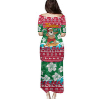 Maldives Christmas Family Matching Puletasi and Hawaiian Shirt with Surfing Santa Claus Tropical Flowers and Holiday Wave - Wonder Print Shop