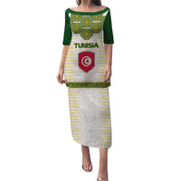 Tunisia Flag Traditional Tribal Pattern Green and White Pullover Puletasi with National Crest and Emblem