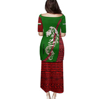 Tajikistan Green Lion Family Matching Puletasi and Hawaiian Shirt with Red Folk Pattern with Majestic Script