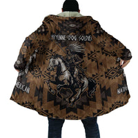 Native American Chief Warrior Cloak Feather Headdress and Horse Tribal Arrow Pattern - Wonder Print Shop