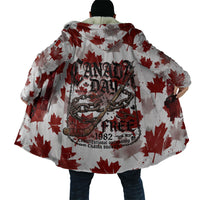 Canada Day Cloak Constitutional Autonomy 1982 Vintage - Broken Chains Freedom