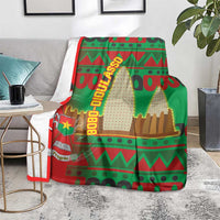Burkina Faso Blanket with Red Green Tribal Design and Bobo Dioulasso Landmark - Wonder Print Shop