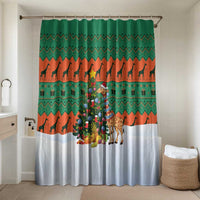 Giraffes Decorating Tree Gifts Bathroom Set with Orange Green Holiday Pattern Design - Wonder Print Shop