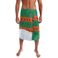 Giraffes Decorating Tree Gifts Lavalava with Orange Green Holiday Pattern Design - Wonder Print Shop