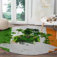 The Irish Man Round Carpet