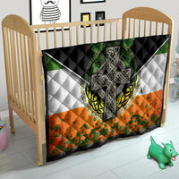 Irish Cross Mix With Shamrock Floral And Flag Quilt - Wonder Print Shop
