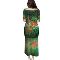 Mauritania Family Matching Puletasi and Hawaiian Shirt with Green Tie Dye Camel and Crescent Moon Flag Design