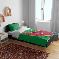 Turkmenistan Green Bedding Set with Crescent Moon and State Emblem Design