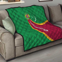 Turkmenistan Green Quilt with Crescent Moon and State Emblem Design
