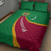 Turkmenistan Green Quilt Bed Set with Crescent Moon and State Emblem Design