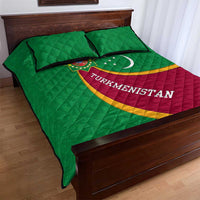 Turkmenistan Green Quilt Bed Set with Crescent Moon and State Emblem Design
