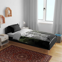 Camouflage Bowling Bedding Set with Grunge American Flag and Pin Emblem in Military Green - Wonder Print Shop