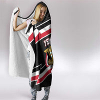 Yemen Hooded Blanket with National Eagle Emblem and Flag Stripe Design