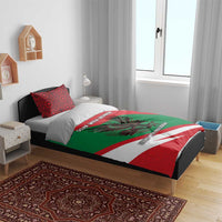 Oman Bedding Set with National Flag Colors and Falcon Soaring Graphic Design