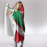Oman Hooded Blanket with National Flag Colors and Falcon Soaring Graphic Design