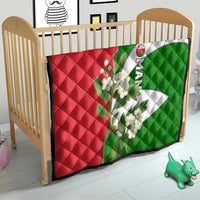 Oman Quilt with White Blossom Floral Design and National Flag Colors